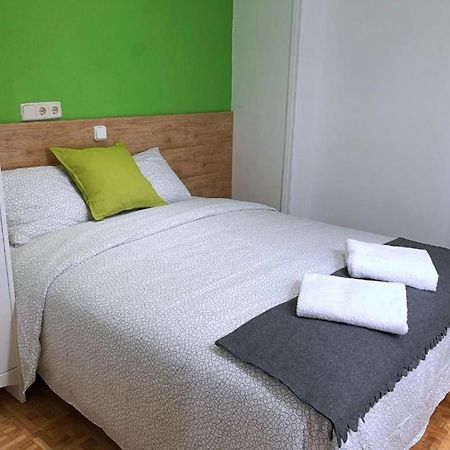 Apartamentos Barcelona 12 Madrid Dış mekan fotoğraf